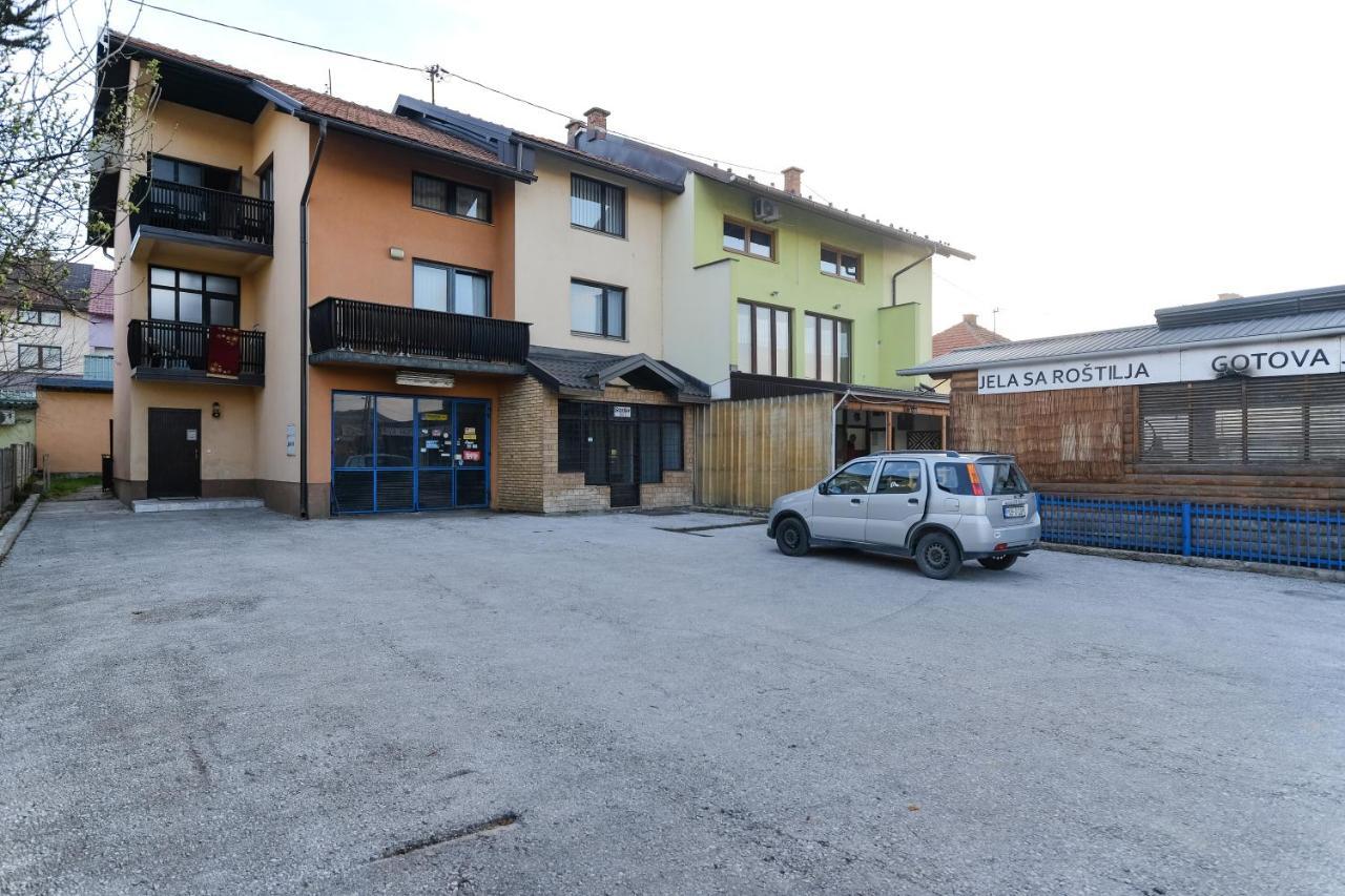 The Cosmic Gate Apartments Високо Екстериор снимка